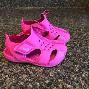 Girls Nike Sandals